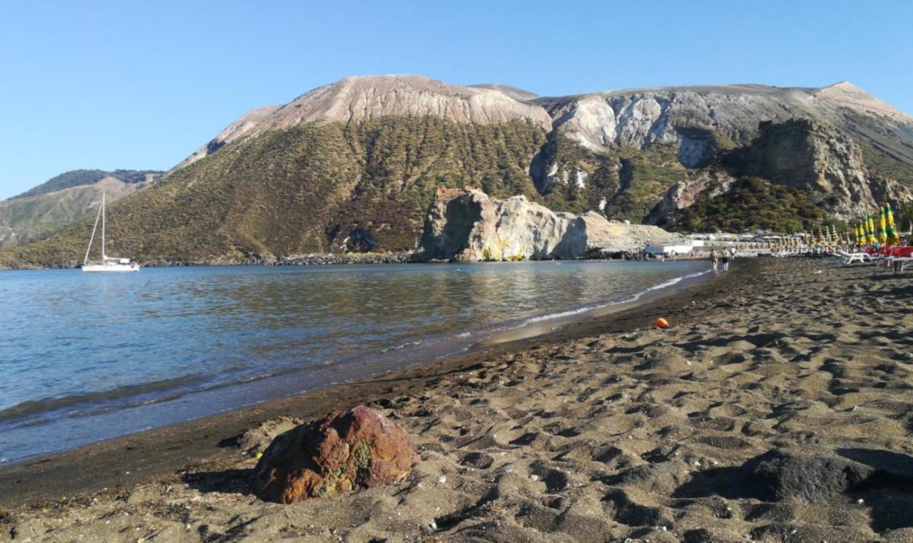 Hotel Eros Vulcano  Εξωτερικό φωτογραφία